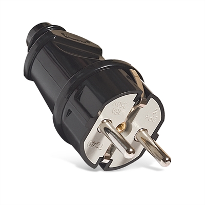 Вилка прямая с/з черная 16А "UNIVersal "  А1010