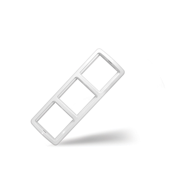 Рамка 3-ая гориз. бел. "Валери" UNIVersal  ВР003Г