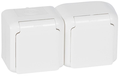 Роз. 2м с/з о/у бел. с з/шт. LR Quteo IP44 782323