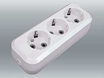 Колодка 3 гн. с/з "Скуба" ВЕЛЛКОНТ[ 50 ] 208-303 208-303