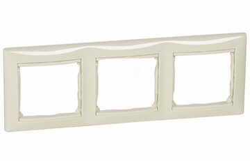 Рамка 3-я крем LR Valena 774353