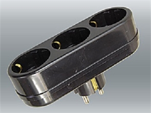 3L3 Тройник 16А с/з плоский черный TOKER  202-113