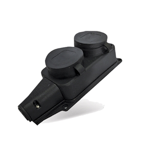 Розетка 2м с крыш. с/з каучук с заглуш. IP44 